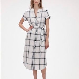 Gap Midi Shirtdress in Linen-Cotton in Navy Blue Windowpane, 0